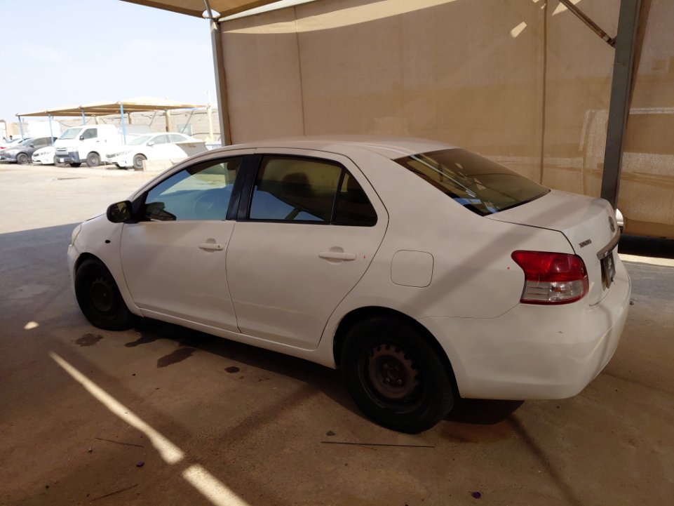 تويوتا يارس  2013 image