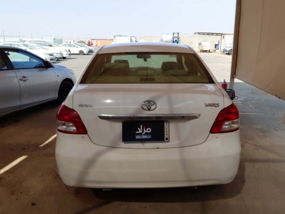 تويوتا يارس  2013 image