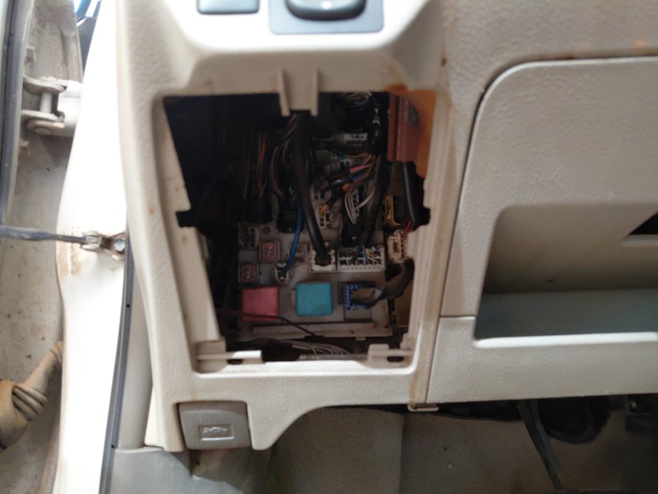 تويوتا يارس  2013 image