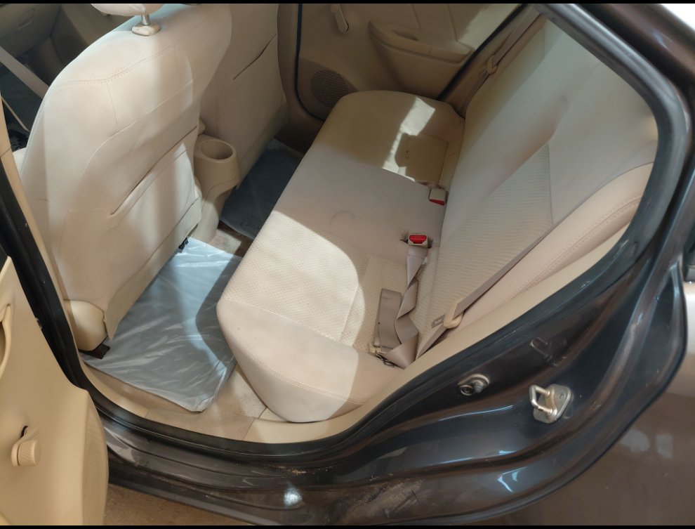 Toyota Yaris  2014 image