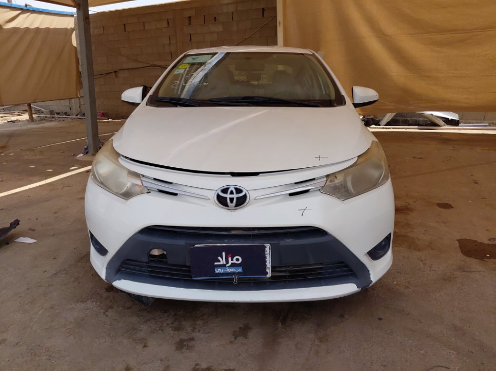 تويوتا يارس  2016
