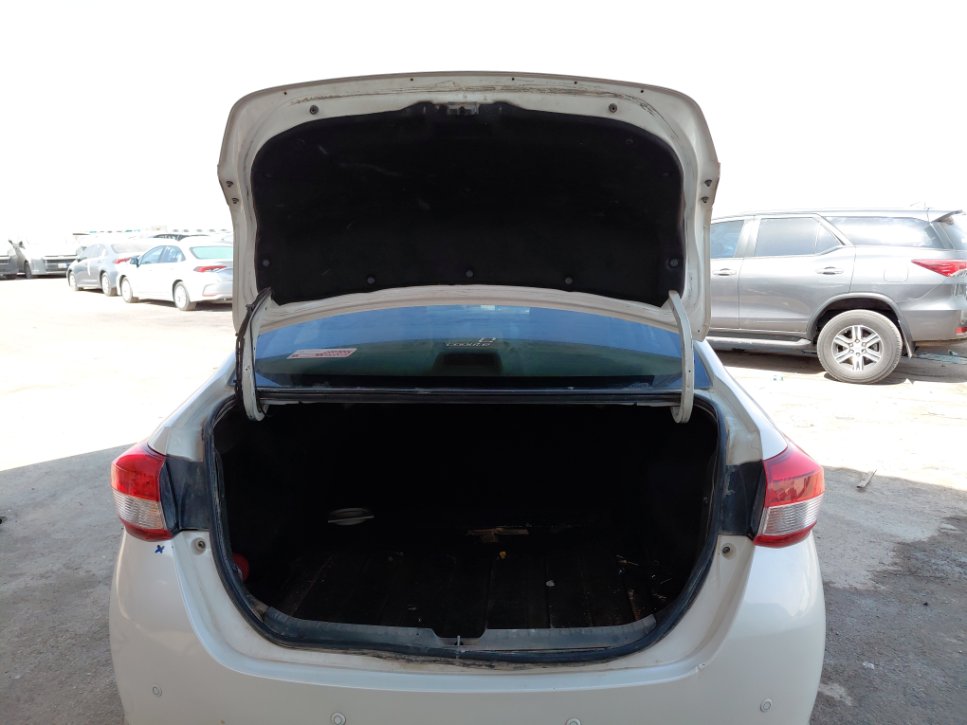 تويوتا يارس SD Y 2020 image