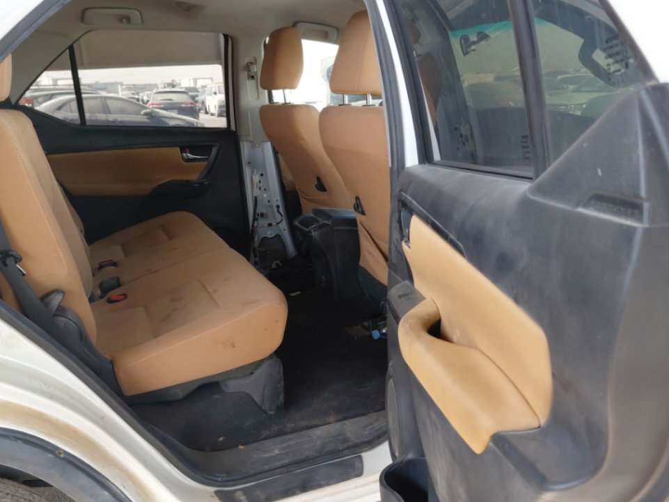 تويوتا فورتشنر GX2 2020 image