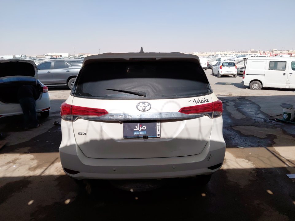 تويوتا فورتشنر GX2 2020 image