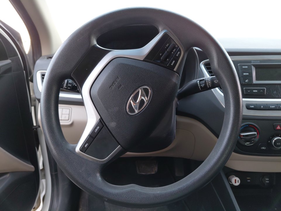 هيونداي أكسنت MID 2021 image