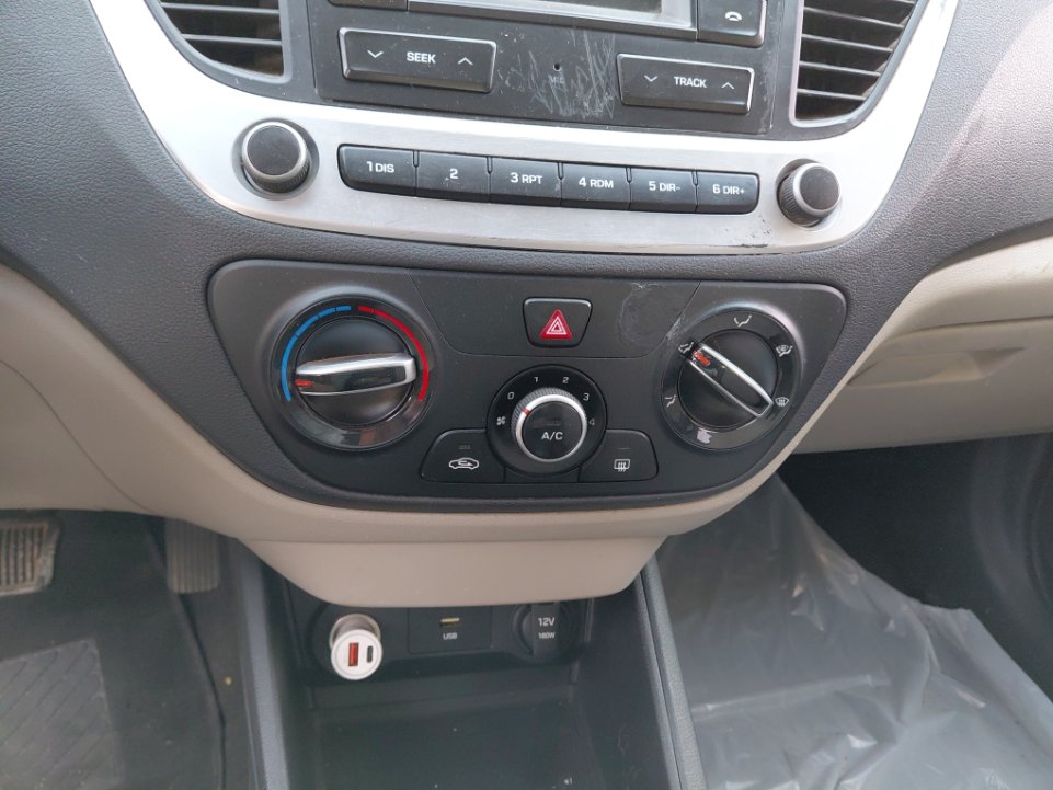 هيونداي أكسنت MID 2021 image