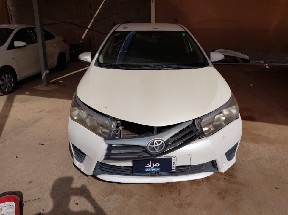 تويوتا كورولا  2015