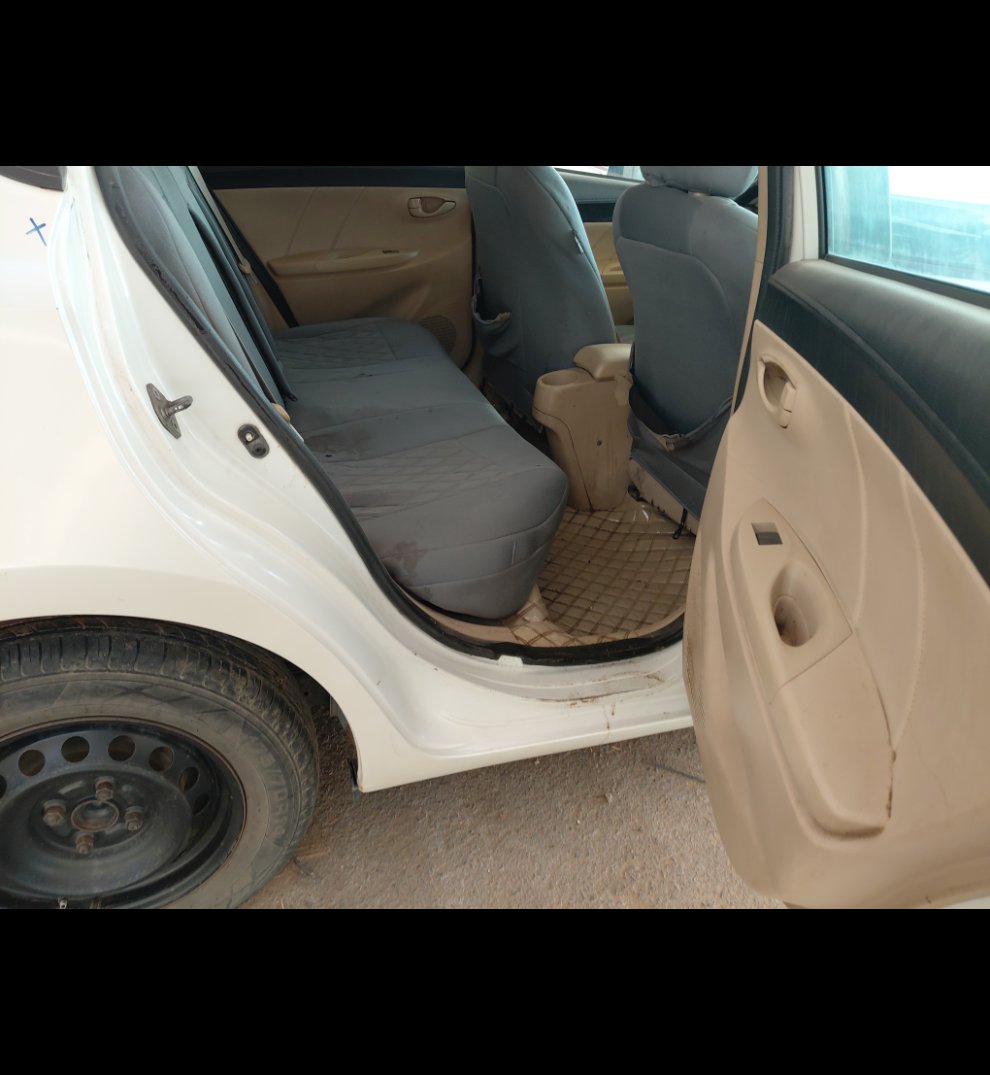 تويوتا يارس  2017 image