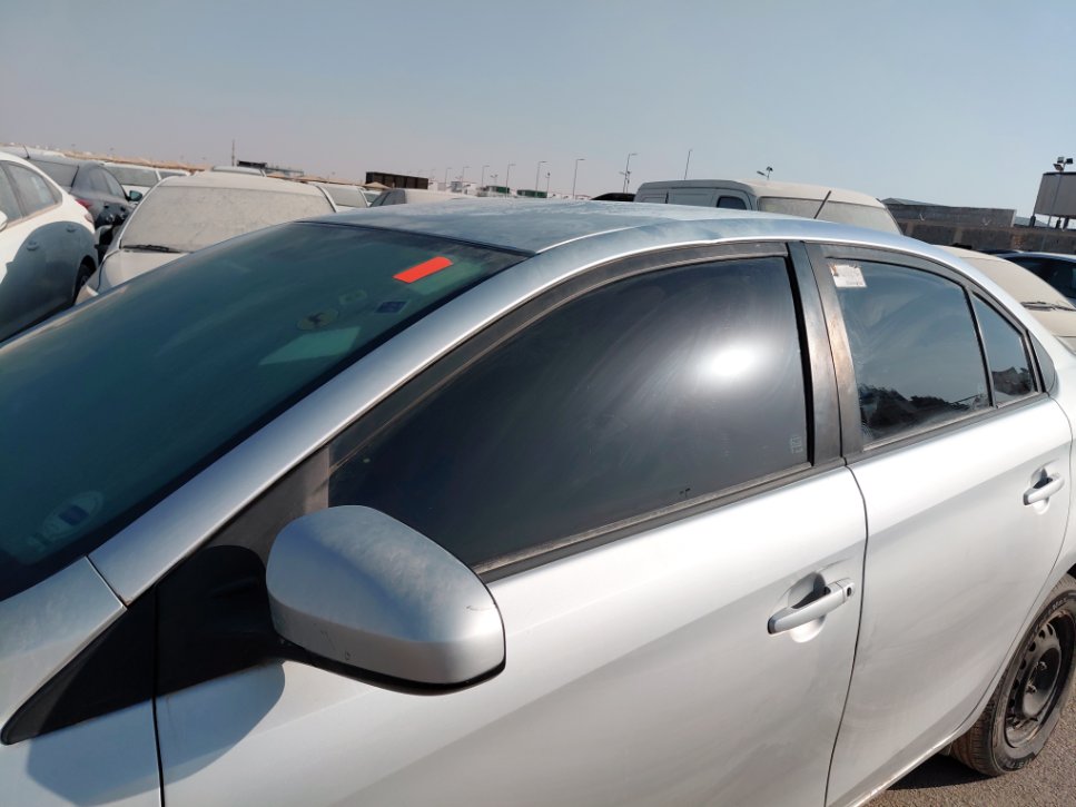 تويوتا يارس  2015 image