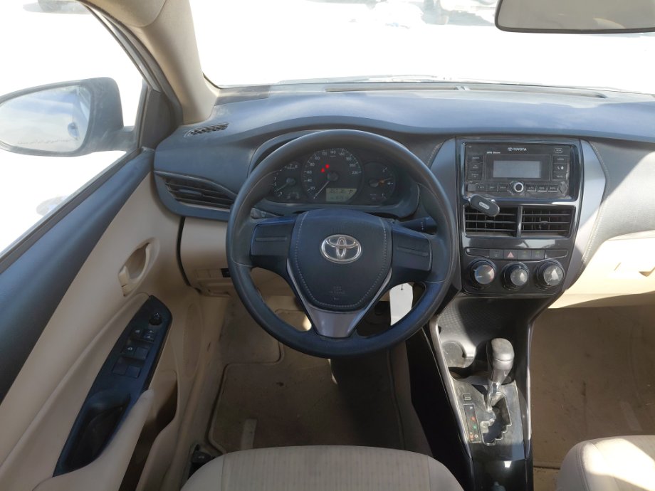 تويوتا يارس  2021 image