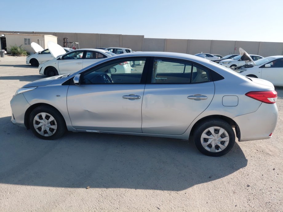 تويوتا يارس  2021 image