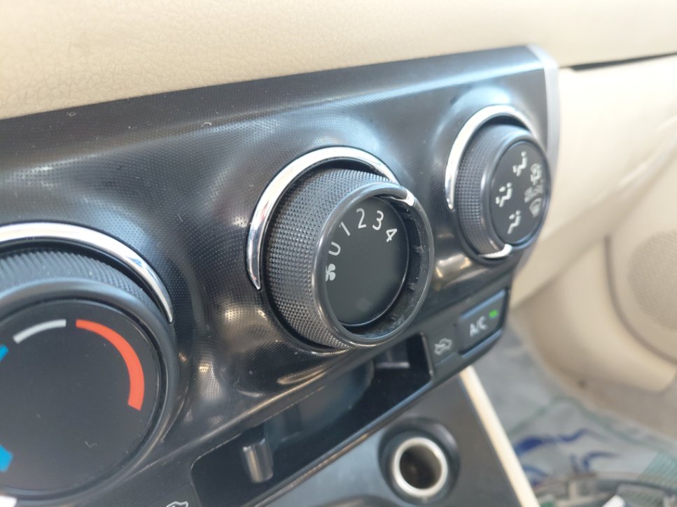 تويوتا يارس  2017 image