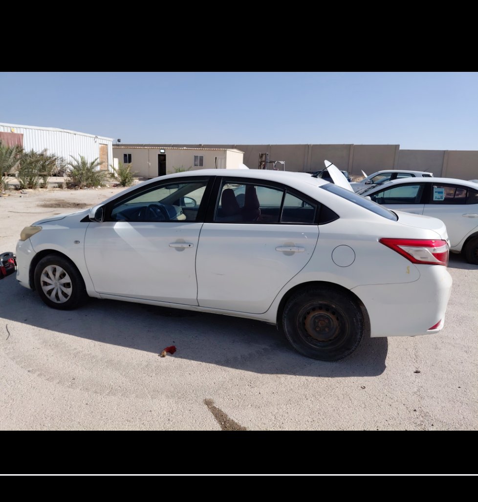 تويوتا يارس  2015 image