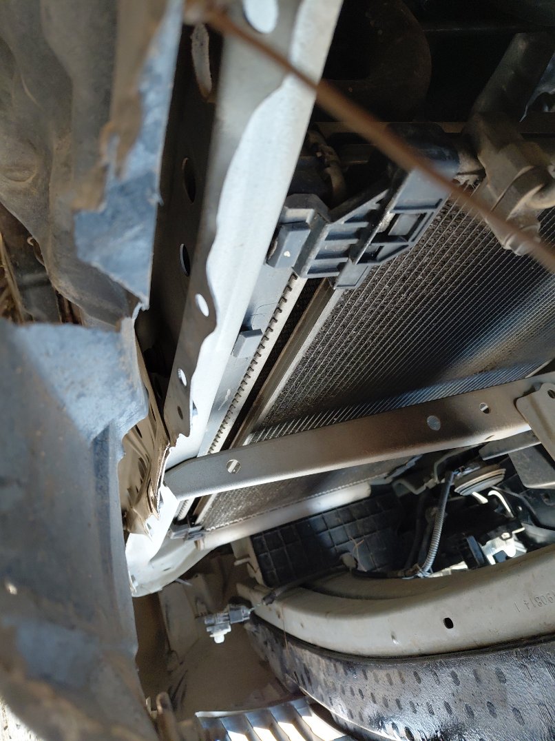 تويوتا يارس SD Y 2019 image