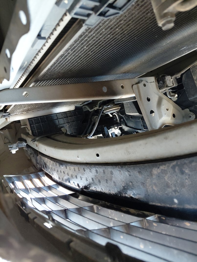 تويوتا يارس SD Y 2019 image