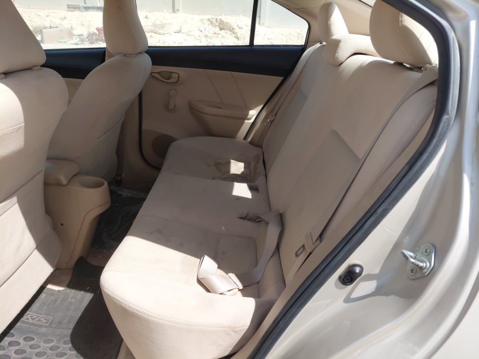 تويوتا يارس  2015 image