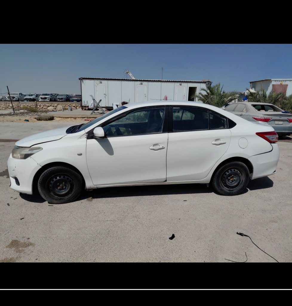 Toyota Yaris  2015 image