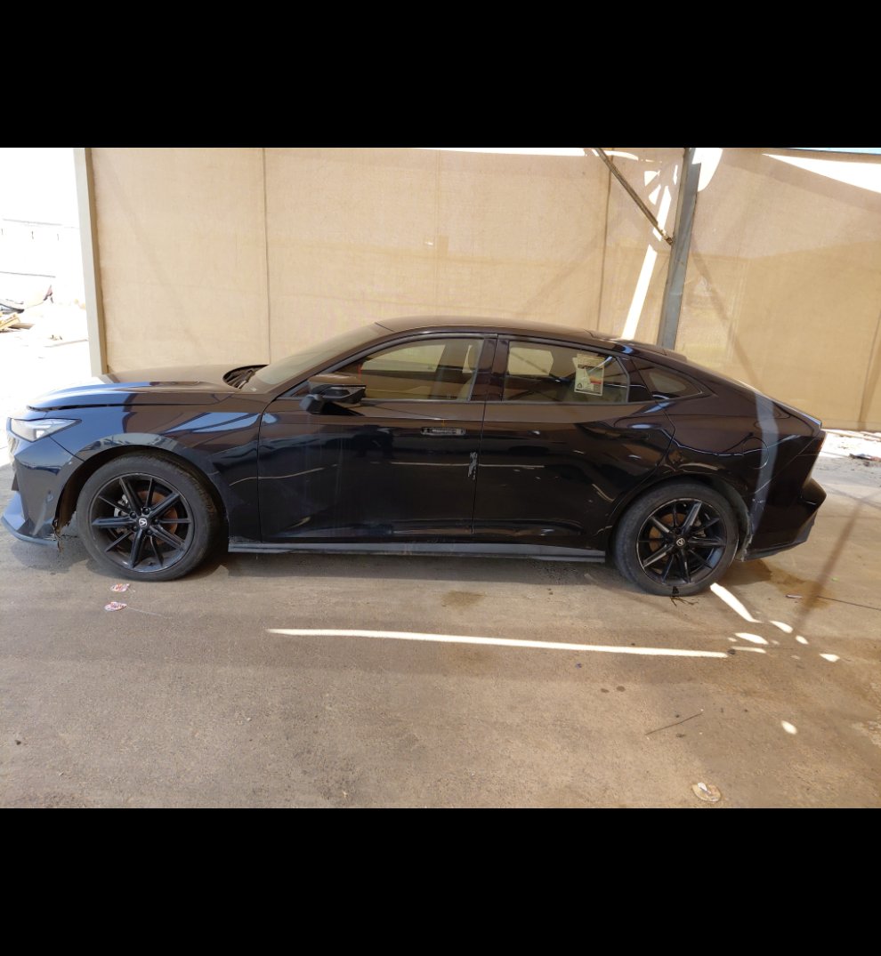 Changan UNI-V LUX 2024 image