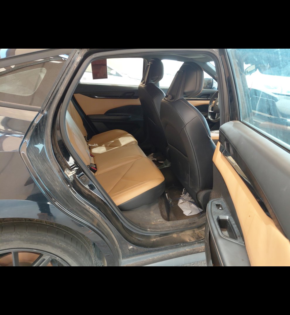 Changan UNI-V LUX 2024 image