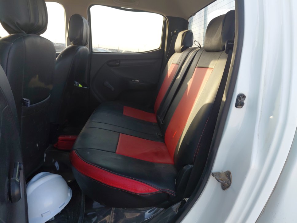 Isuzu D MAX 4X4 2020 image