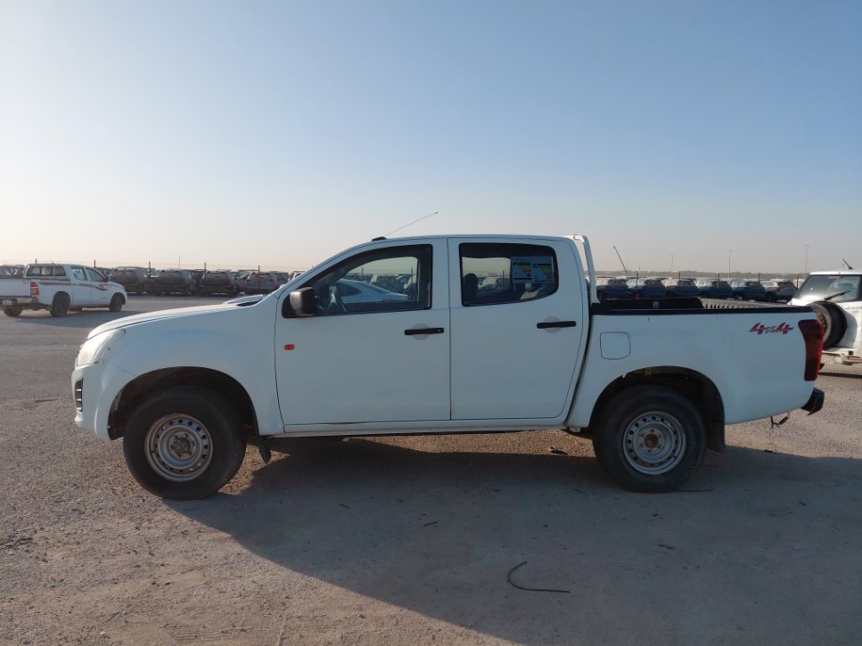Isuzu D MAX 4X4 2020 image