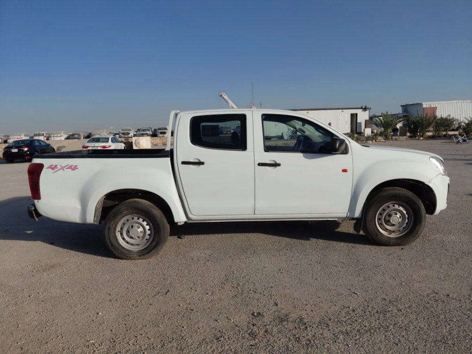 Isuzu D MAX 4X4 2020 image