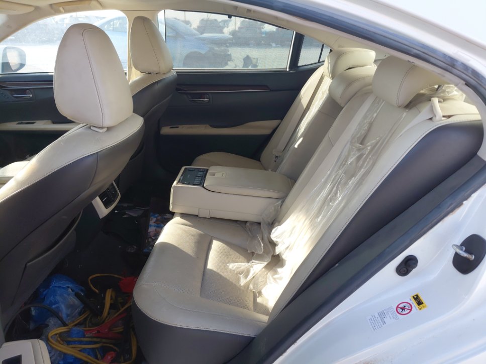 Lexus ES  2013 image