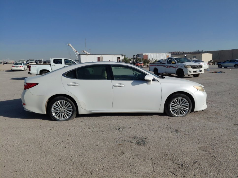 Lexus ES  2013 image