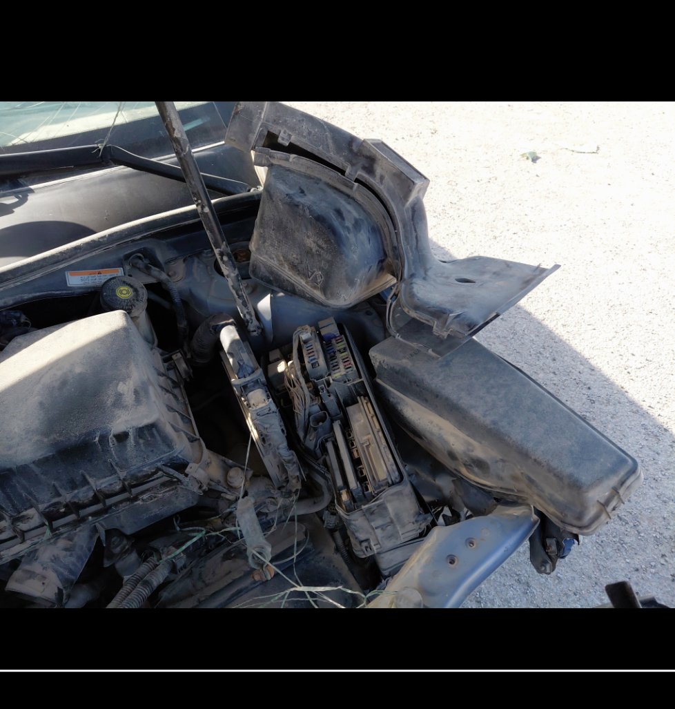 تويوتا كامري تالف 2017 image