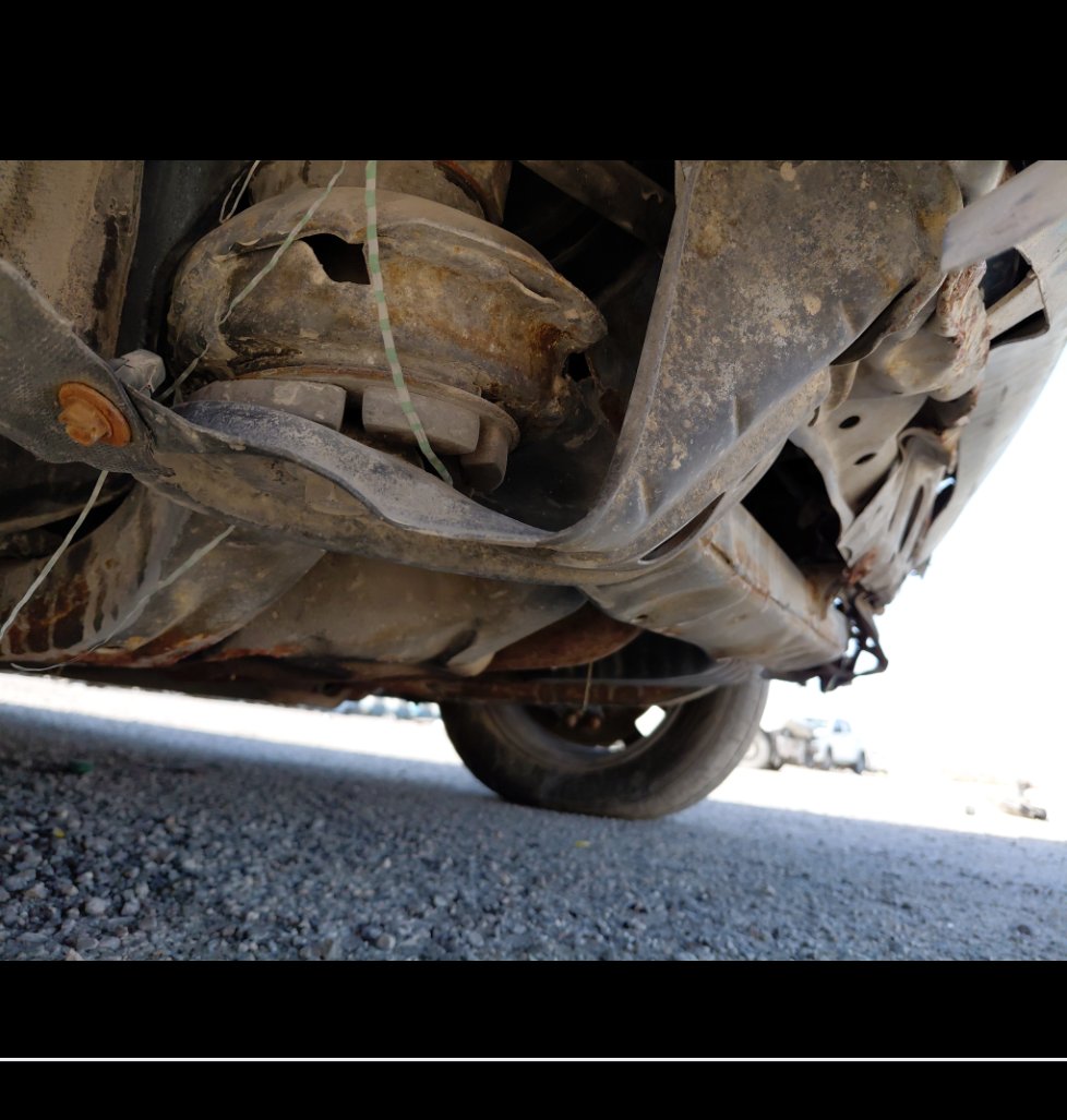 تويوتا كامري تالف 2017 image