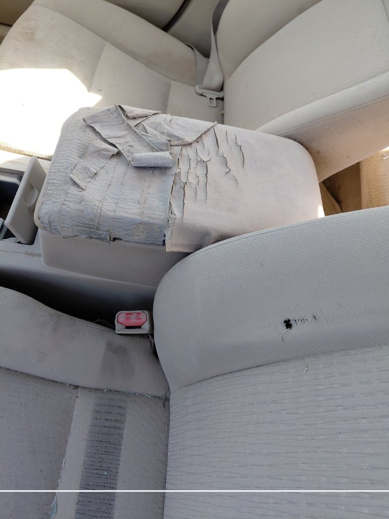 تويوتا كامري تالف 2017 image