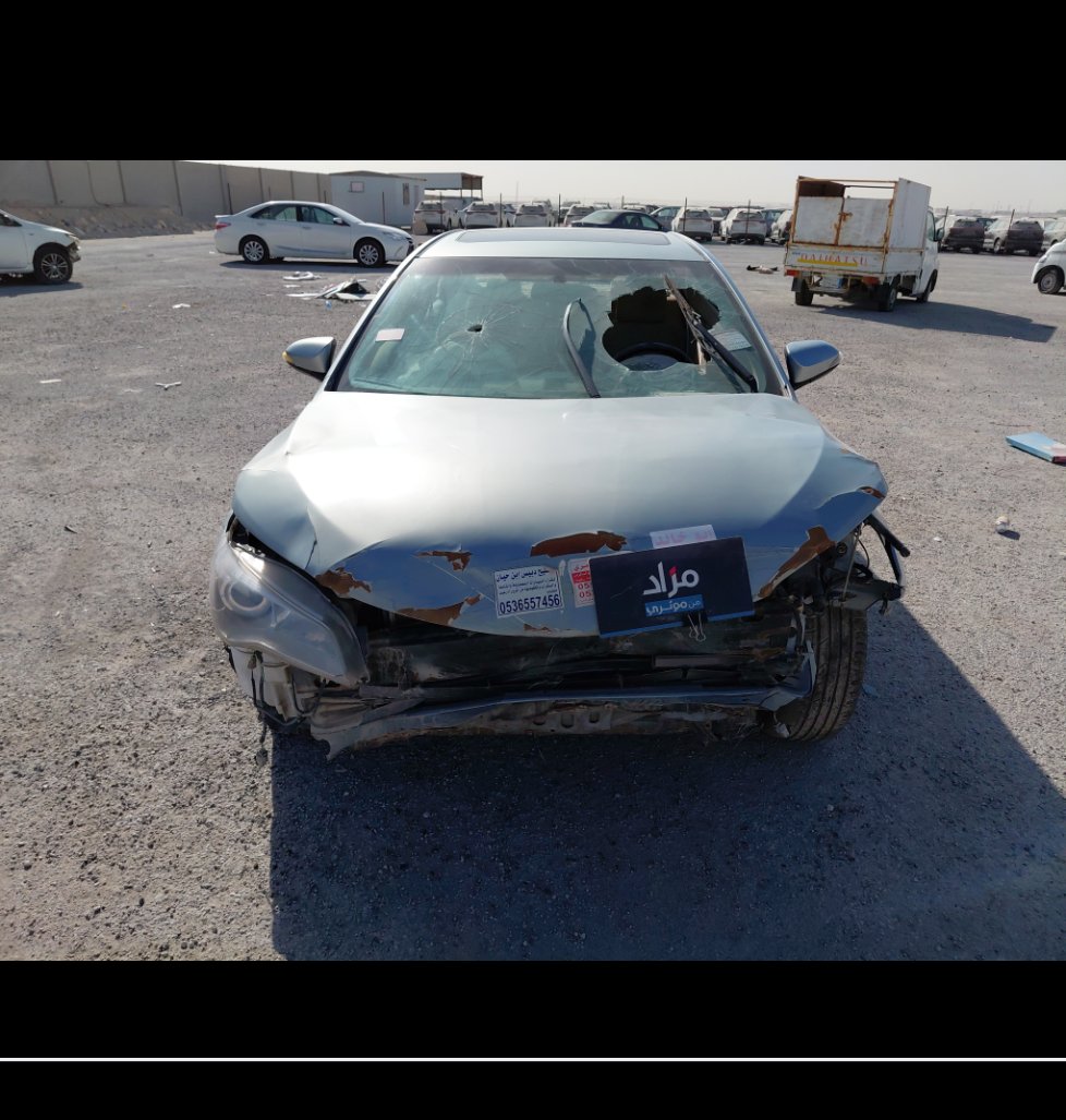 تويوتا كامري تالف 2017