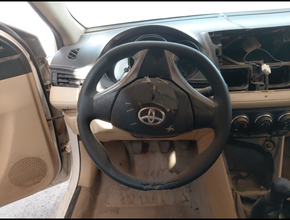 تويوتا يارس  2015 image