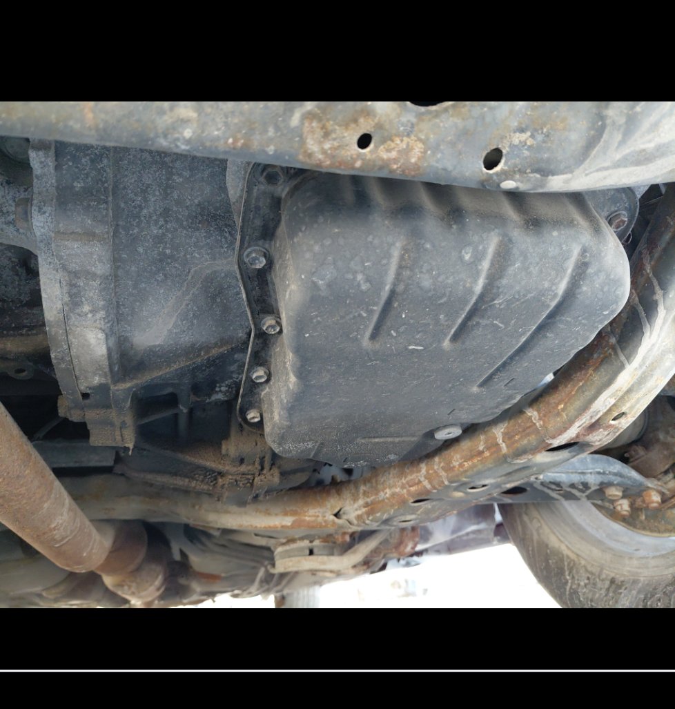 تويوتا كامري تالف 2017 image