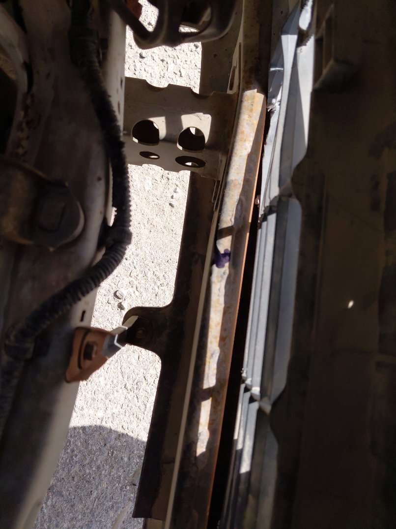 Toyota Hilux  2013 image