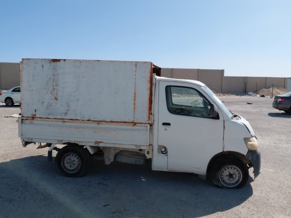 Daihatsu Dabbab  2014 image