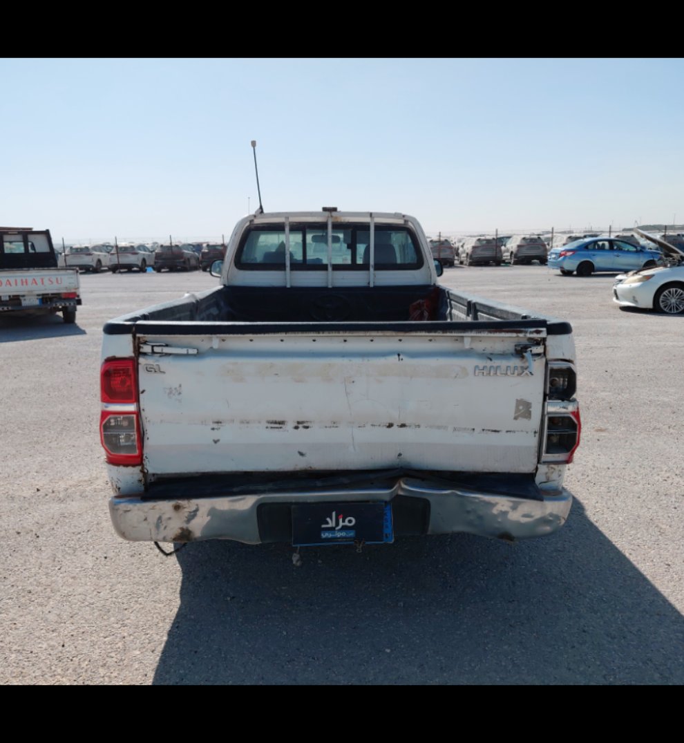 Toyota Hilux  2013 image