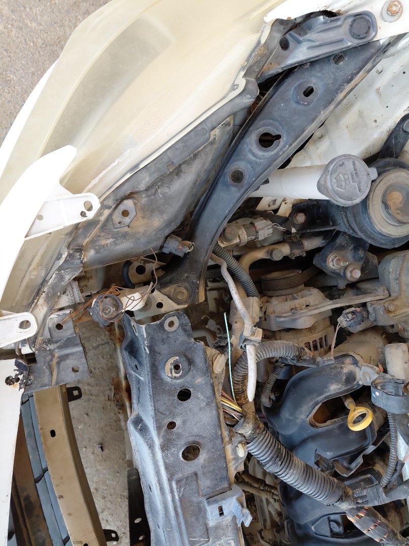 Toyota Yaris  2016 image