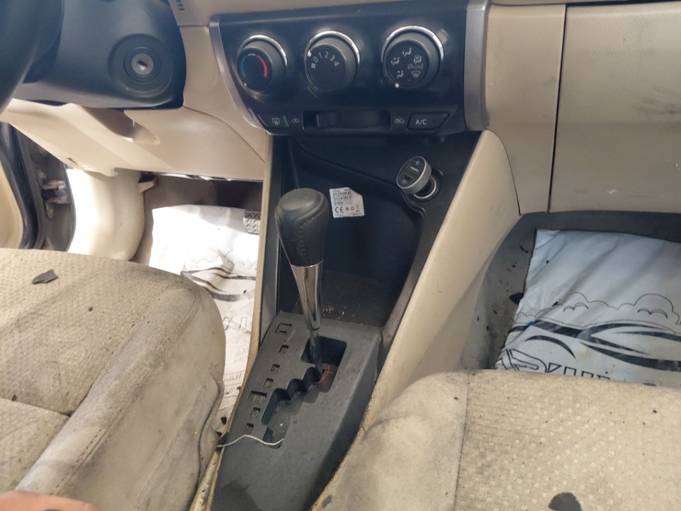 تويوتا يارس  2015 image