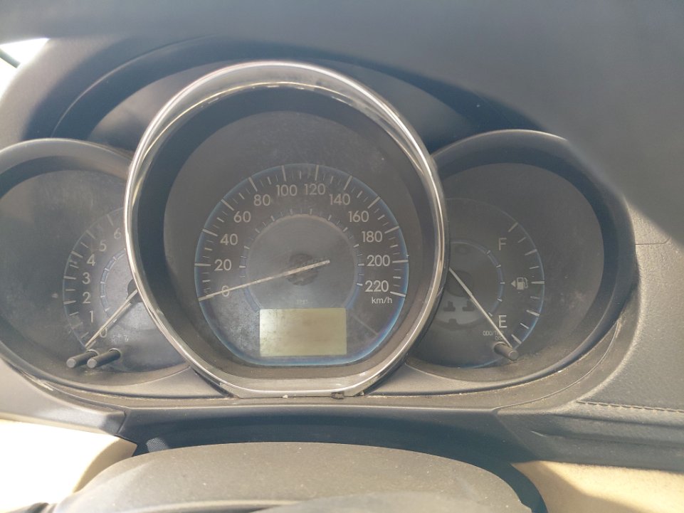 تويوتا يارس  2015 image