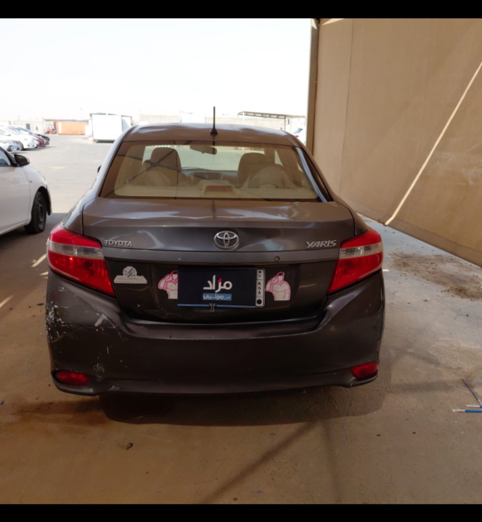 تويوتا يارس  2015 image