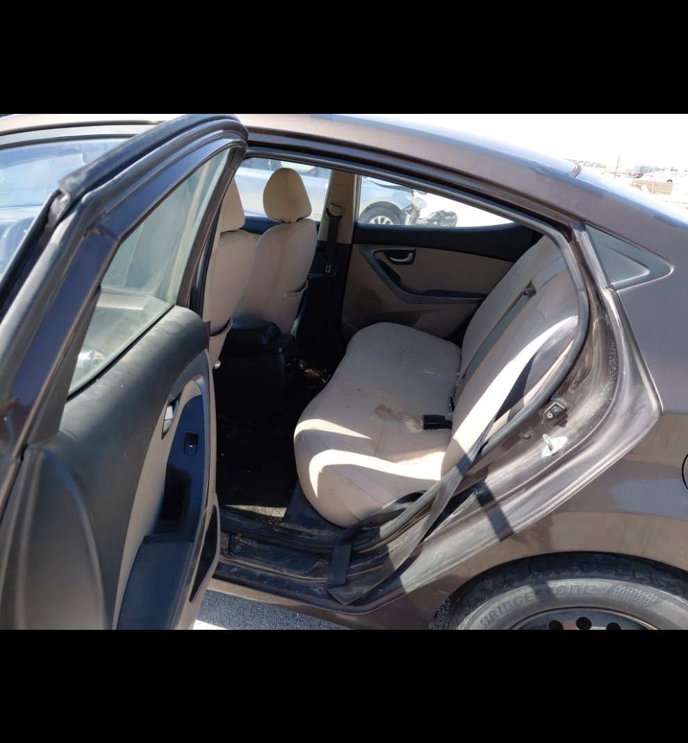 Hyundai Elantra  2016 image