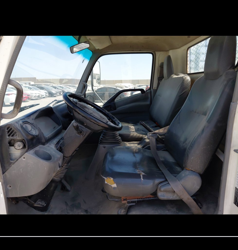 تويوتا دينا  2013 image