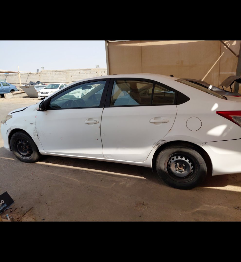 تويوتا يارس  2015 image