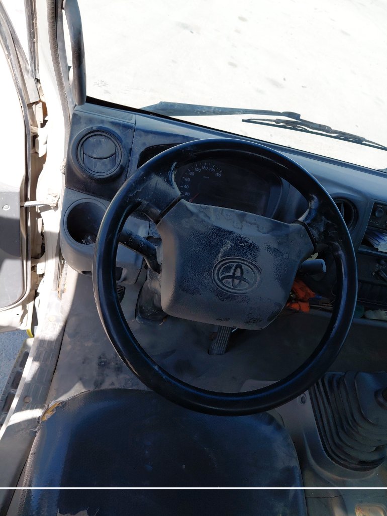 تويوتا دينا  2013 image