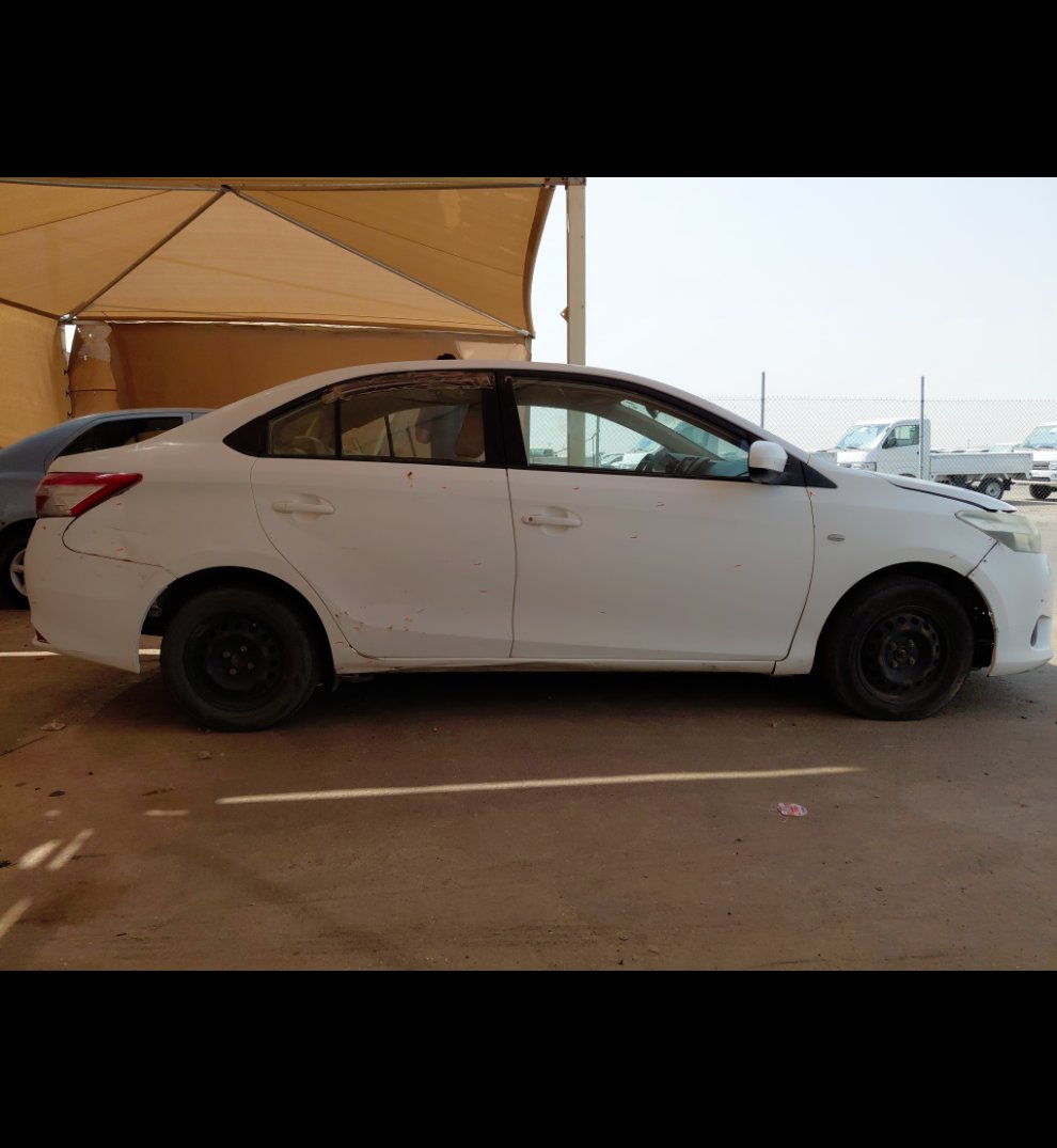 تويوتا يارس  2015 image