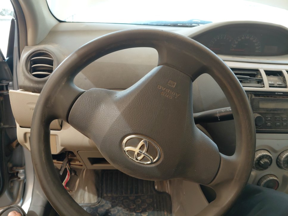 تويوتا يارس  2013 image