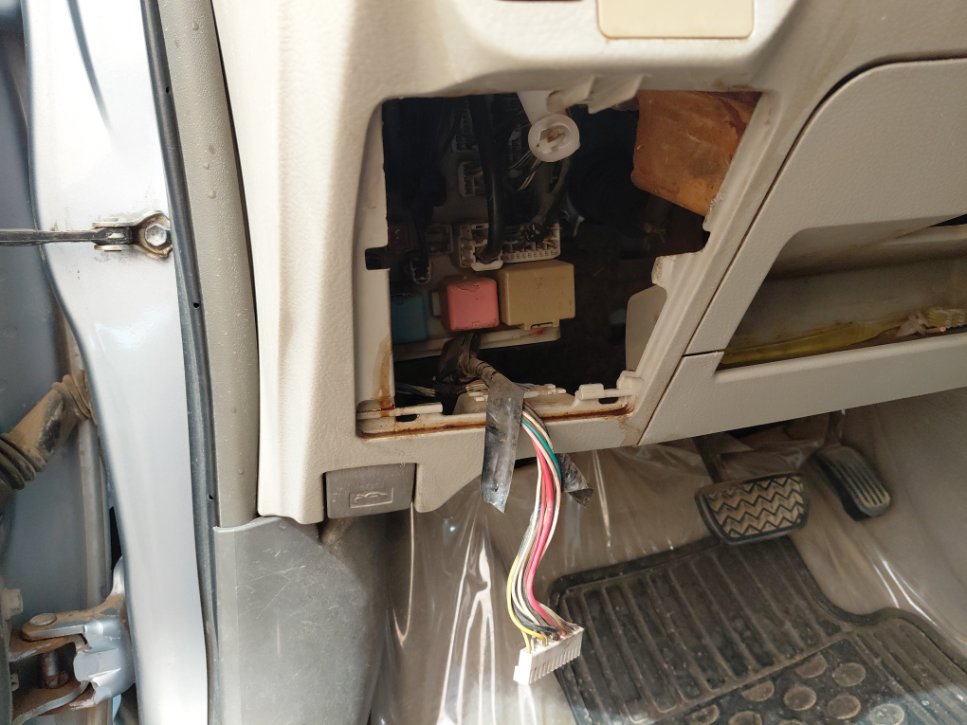 تويوتا يارس  2013 image