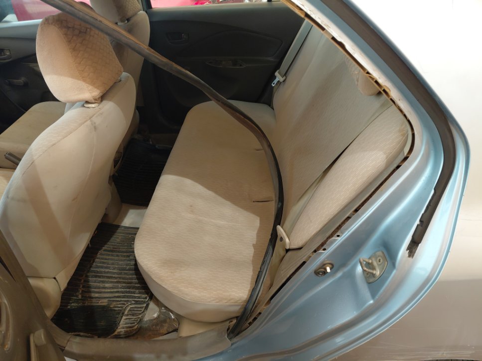 تويوتا يارس  2013 image