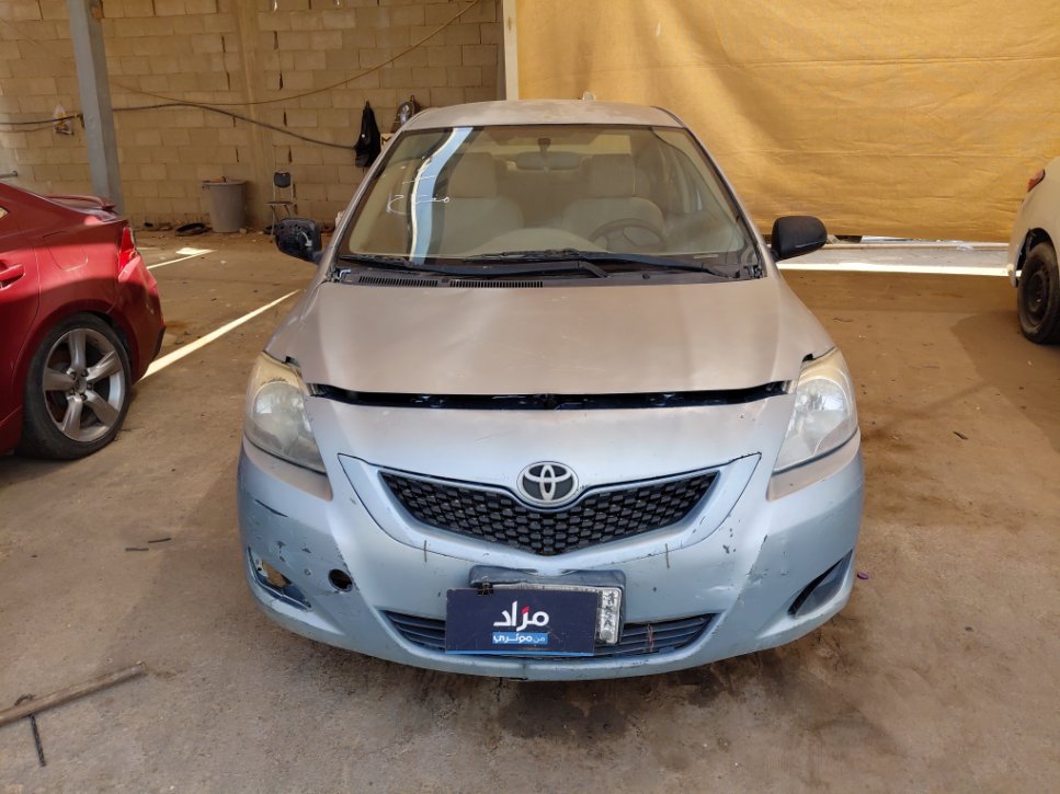 تويوتا يارس  2013